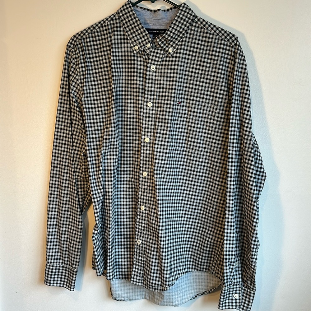 Tommy Hilfiger | Long Sleeve Buttondown | Large | Black & Grey